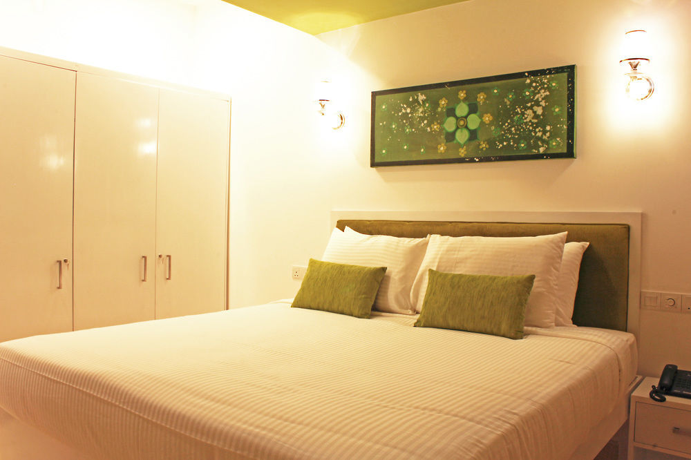 Thilhara Days Inn Colombo Eksteriør bilde