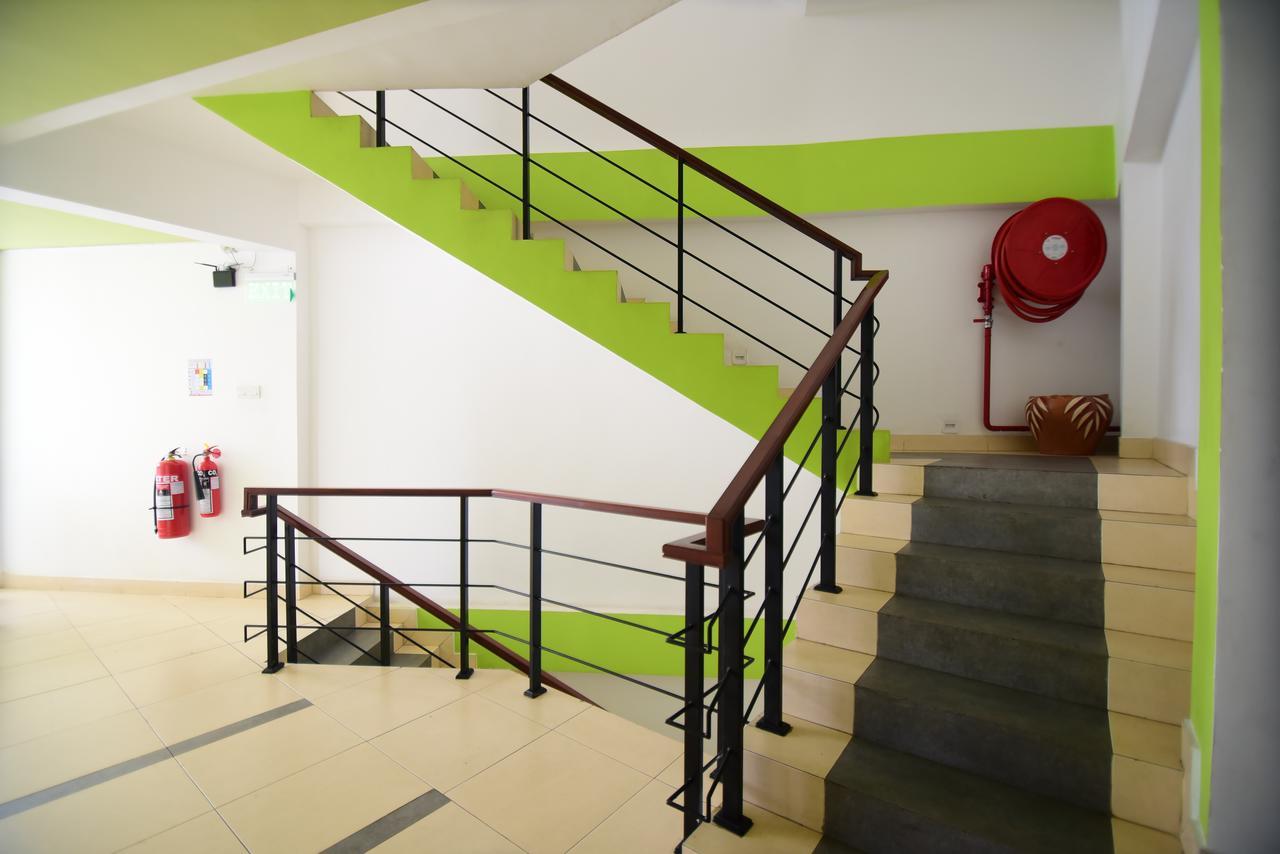 Thilhara Days Inn Colombo Eksteriør bilde