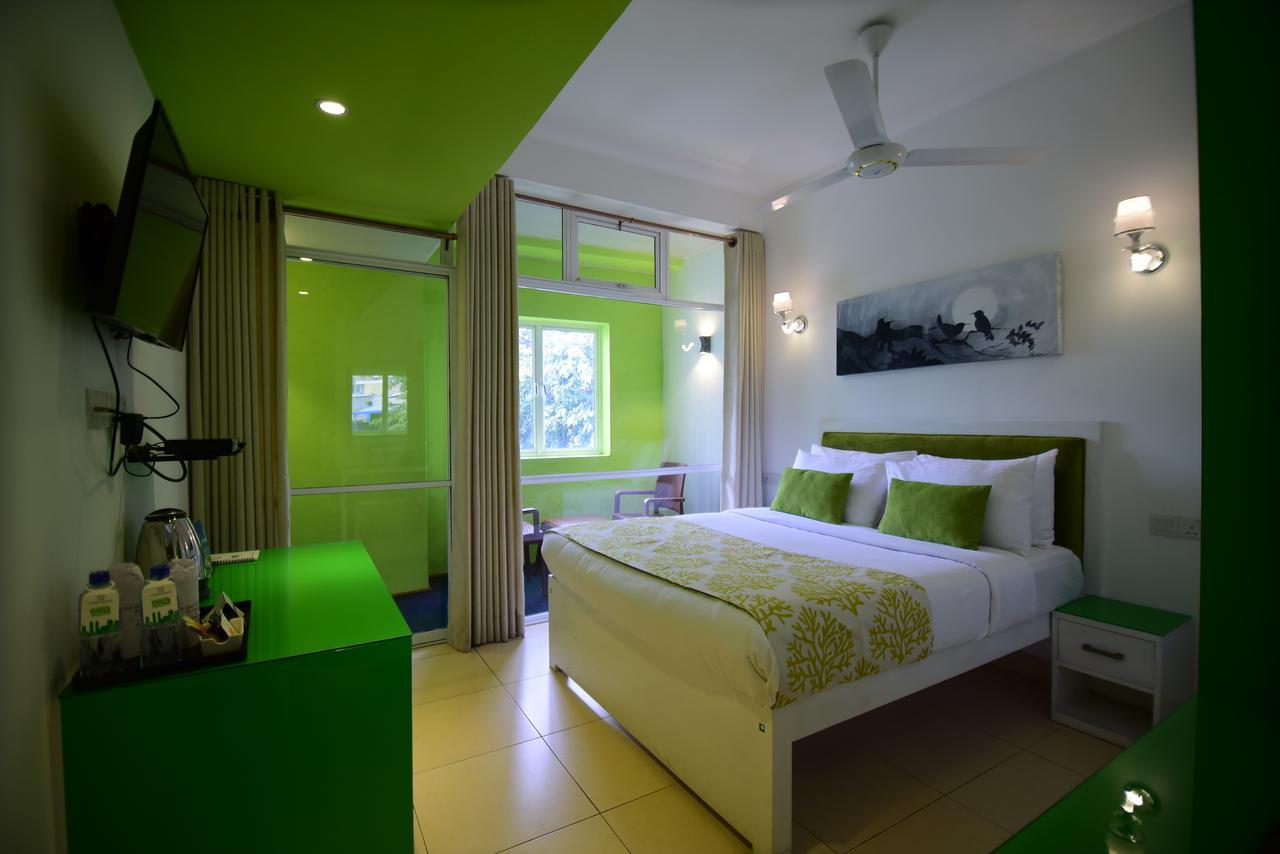 Thilhara Days Inn Colombo Eksteriør bilde