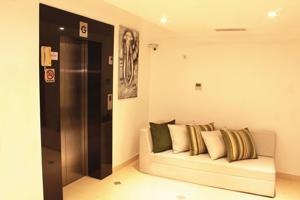 Thilhara Days Inn Colombo Eksteriør bilde